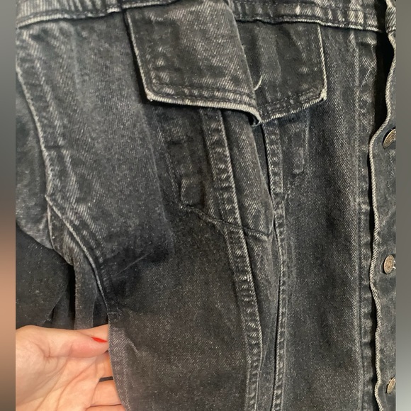 Levi's Men's Dark Denim Jacket - Picture 3 of 8